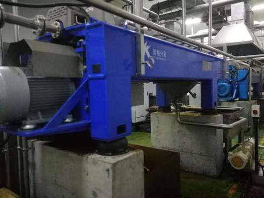 kaufen Automatisierte Dekanterzentrifuge CIP-Reinigung 2800 U/min Dreiphasen-Dekanter online manufacture